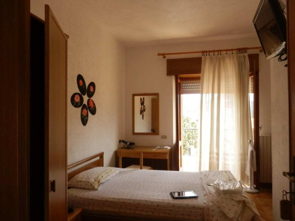 Hotel Sa 'E Jana Orgosolo Exteriér fotografie